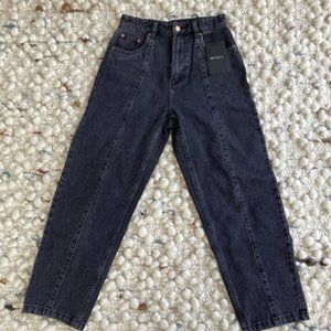 Black Denim Jeans | Mo&Co.